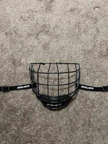 Used Oreo Bauer Profile II Full Cage Face Mask Size Medium