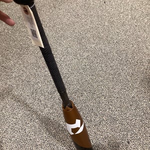 Used 2022 DeMarini Zoa Bat USSSA Certified (-8) Composite 22 oz 30"