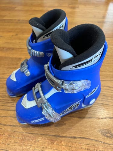 Used Roces Idea Up Adjustable Kids Ski Boots 19.0-22.0