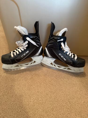 Used Youth CCM Regular Width  Size 3 Tacks Hockey Skates