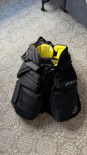 Used 2024 Warrior Ritual x3 E+ Hockey Goalie Pants