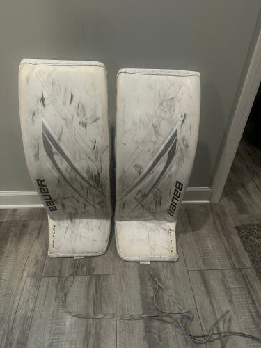Used 2024 Bauer Pro Stock Hyperlite 2 Goalie Leg Pads