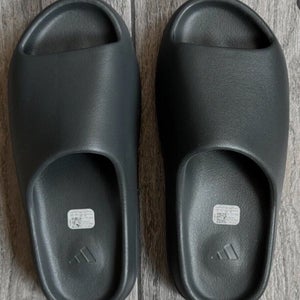 NO BOX New Size 6 Black Onyx Men's Adidas Yeezy Slide Sandals