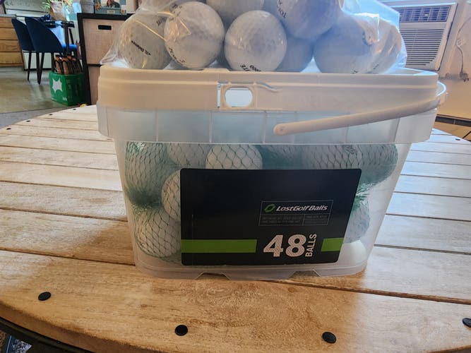 Titleist Near Mint Quality Used Golf Balls AAAA In a Free Bucket!