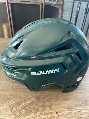 Used Medium Bauer Re-Akt 150 Helmet (Green)