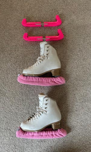 Jackson Elle Figure Skates Junior 3.5