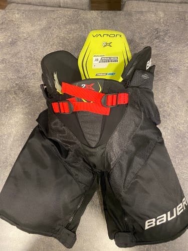 New Medium Bauer  VAPOR 2X Hockey Pants