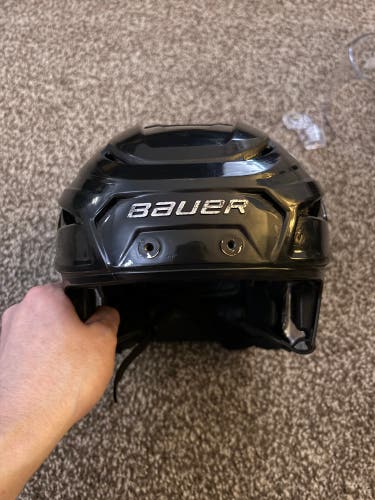 Bauer Hyperlite 2 helmet