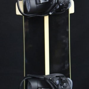 NEW RIDE HEARTBREAKER SNOWBOARD SIZE 139 CM WITH S/M BINDINGS $590