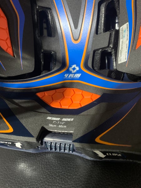 New Medium Warrior Krown PX3 Helmet  HECC THE END OF 02/2023