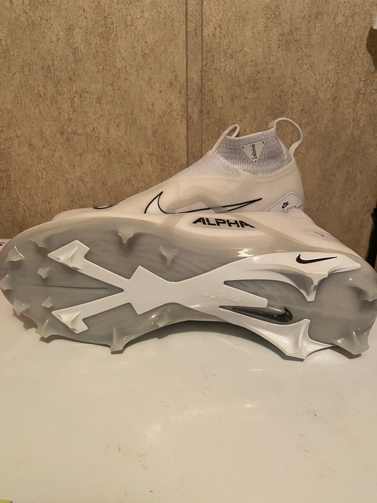 Nike Alpha Menace Elite 3 Football Cleats Size 13 White DM1792-109 Platinum Nike Alpha Menace Elite 3  main image 2