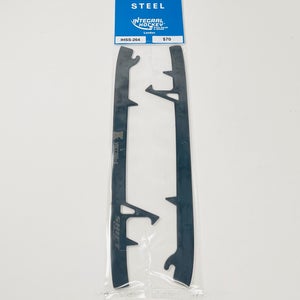 True Shift DLC Max Blacksteel Goalie Steel (Size 9)