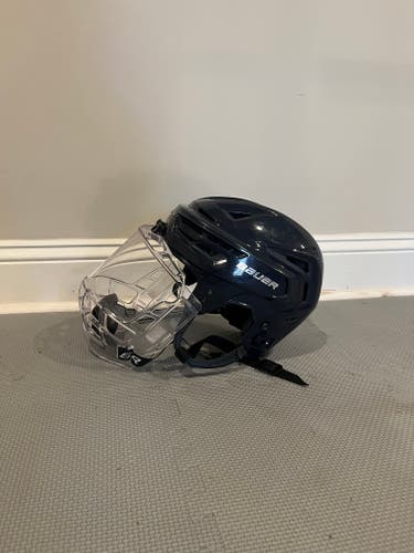 Used Large Bauer Re-Akt 150 Helmet