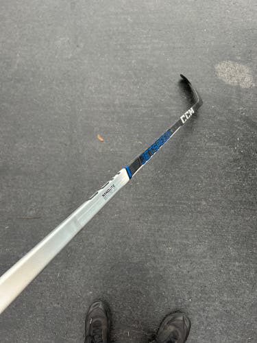 Used Senior CCM Right Handed P28 Jetspeed FT6 Pro Hockey Stick