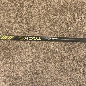 New Senior CCM Right Handed P92 Pro Stock Tacks AS-VI Pro Hockey Stick