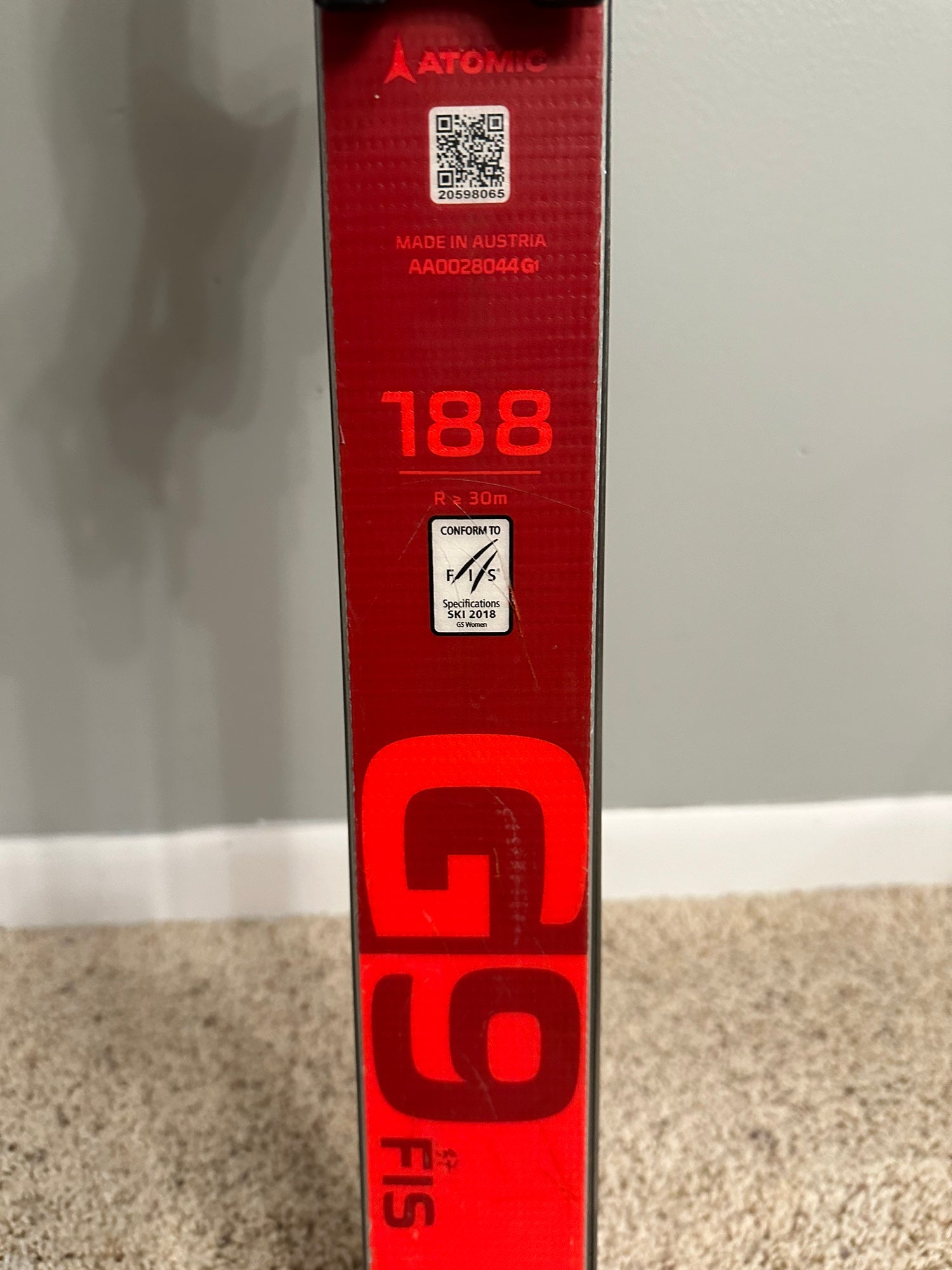 2019 Atomic G9 FIS Redster 188cm 30m w/ 2023 X16 Var Bindings