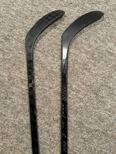 2 Used Senior PRO Left Hand P29 Patrik Laine Hockey Stick