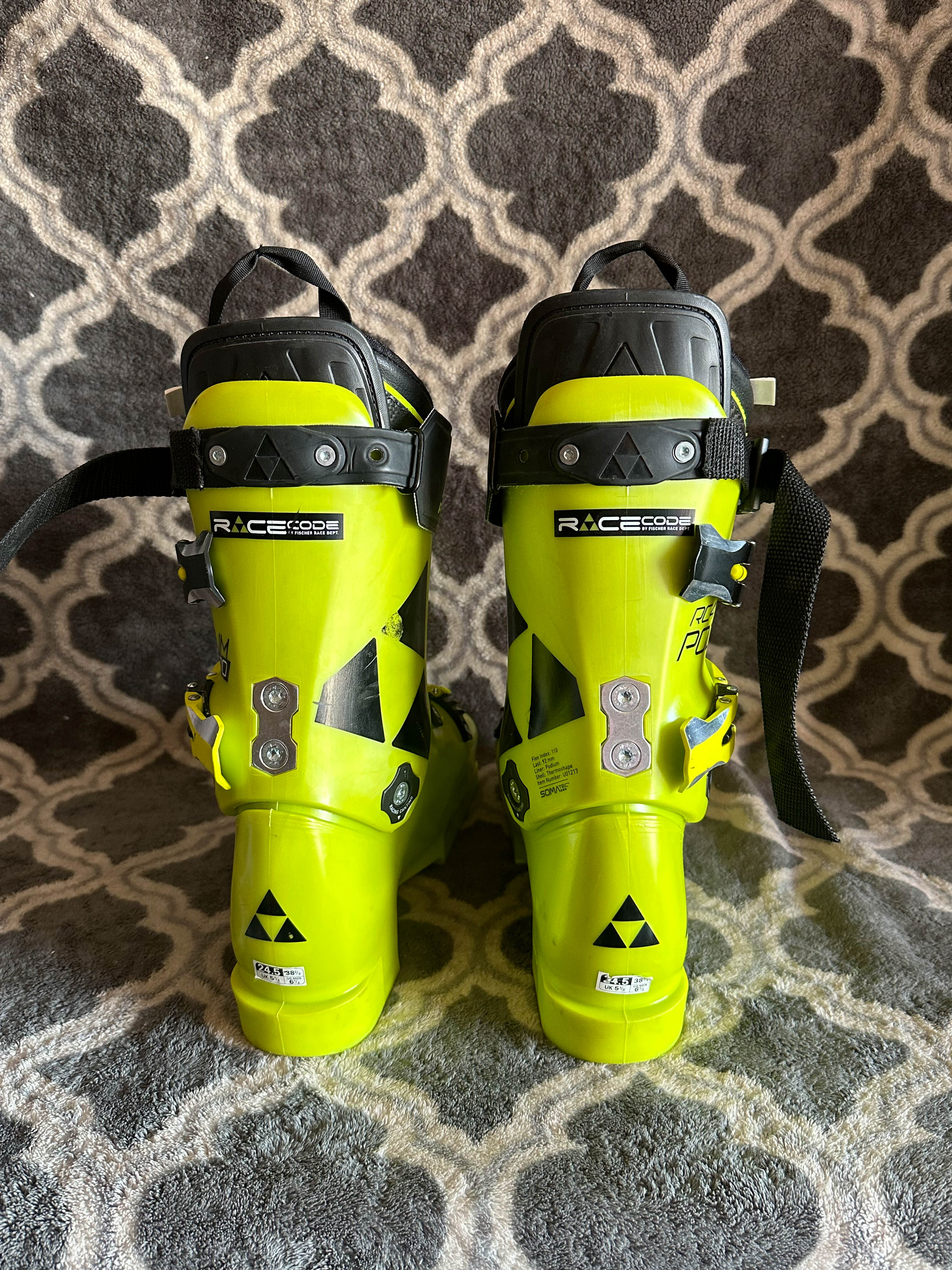 Brand New! Fischer RC4 Phat Maxx Podium 110 Size-24.5