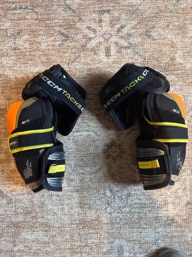 CCM Tacks AS-V Pro Senior L Elbow Pads