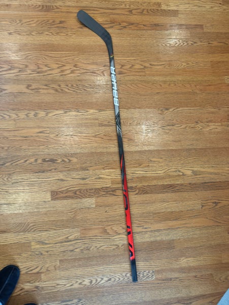 Senior Bauer Vapor FlyLite Extended 4" Left Hand Hockey Stick P88 Pro Stock University of Michigan