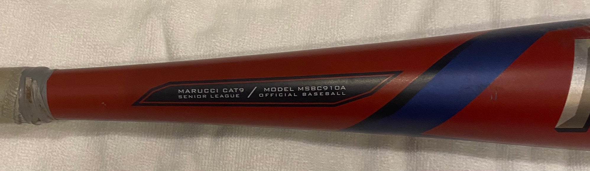 Used Marucci Composite 19 oz 29" Bat