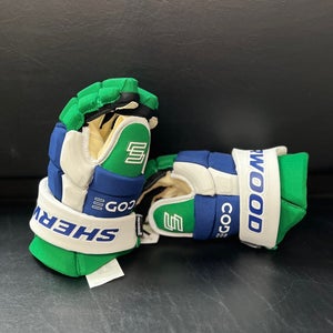 New Sher-Wood Code Encrypt Whalers Gloves