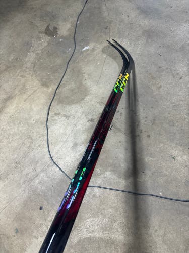 Brand New Two pack 65 Flex Intermediate CCM Right Handed P29 Jetspeed FT7 Pro Hockey Stick