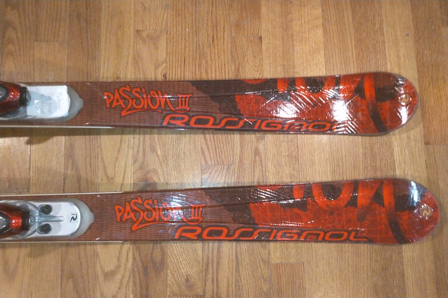 Used Women's 154 cm Rossignol Passion III Skis With Bindings Max
