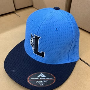 Pacific Headwear Loyola Wolves FlexFit L/XL Fitted Hat Cap Blue