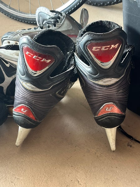 Ccm ice hockey skates