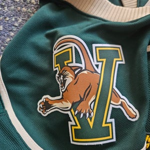 Green Used Small Men's Reebok Jersey
