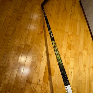 New Senior CCM Right Handed Toe Pattern Pro Stock Tacks AS-VI Pro Hockey Stick