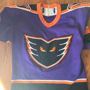 Vintage Philadelphia Phantoms Kids Size Small Hockey Jersey Leigh Valley