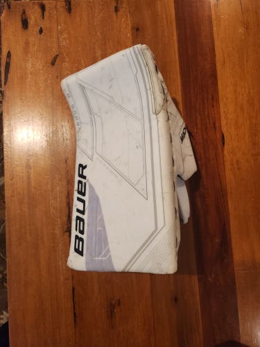 Senior Used Bauer Mach Regular Blocker