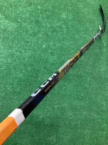 Used Junior CCM Super Tacks AS-V Pro Hockey Stick Right Handed P29