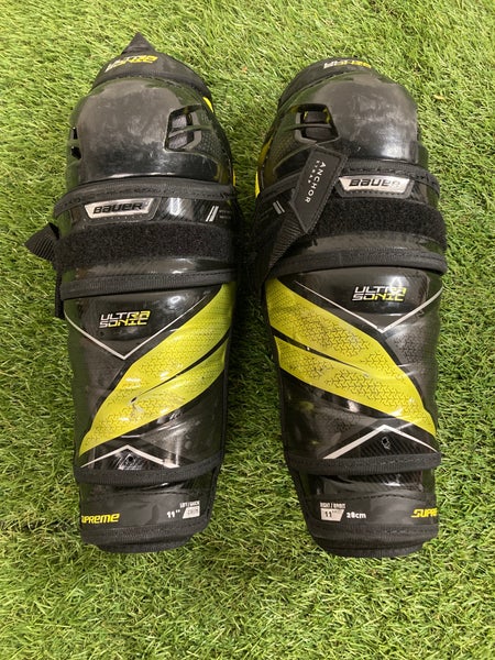 Used Junior Bauer Supreme ultrasonic Shin Pads 11"
