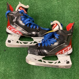 CCM Jetspeed FT4 Hockey Skates | INT 5.5 | Regular