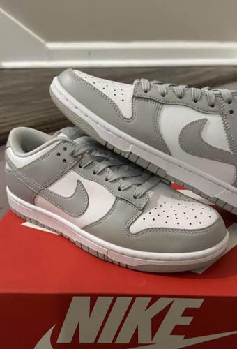 Size 9.5 (2 pairs) Grey Fog and University Blue