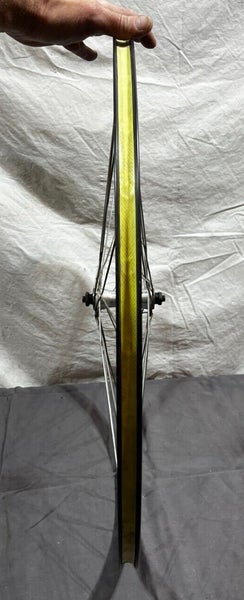 Roue Avant Vélo De Route Vintage Wolber GTX - 700C, 32 Rayons, Aluminium Gris - Occasion Excellent état
