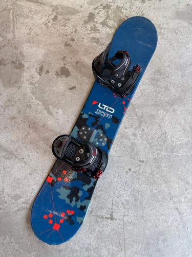 Jr LTD Tracer 25 Snowboard with Burton Freestyle Jr Bindings (S)- 125cm