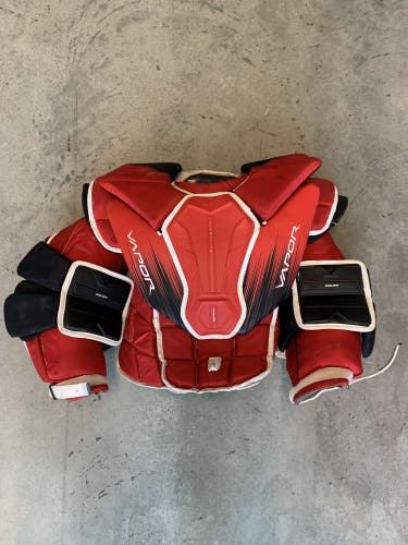 Used  Bauer Pro Stock Hyperlite Goalie Chest Protector