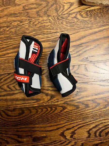 New Small CCM Elbow Pads