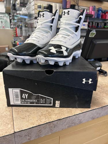 New Size 9.0 (Women's 10) Unisex Under Armour High Top Molded Cleats