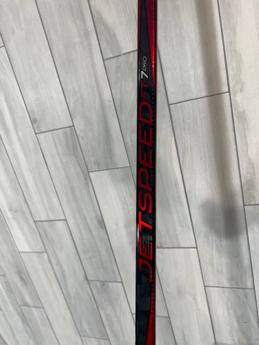 New Senior CCM Left Hand P28  Jetspeed FT7 Pro Hockey Stick