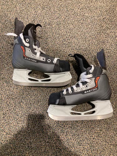 Easton Synergy EQ Hockey Skates | INT 4 | Regular