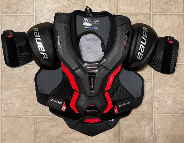 BAUER VAPOR 3X PRO HOCKEY SHOULDER PADS - SENIOR - LIKE NEW!!