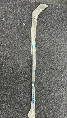 Bauer Nexus E50 Pro Senior 77 Left Handed (2 Pack) Stick