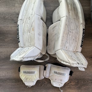 Vaughn Velocity V7 Goalie Leg Pads