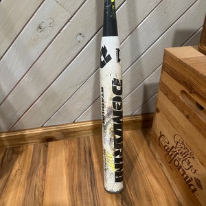 DeMarini Bat (-7) Composite 27 oz 34"