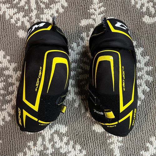 Used Large CCM Tacks 9040 Elbow Pads
